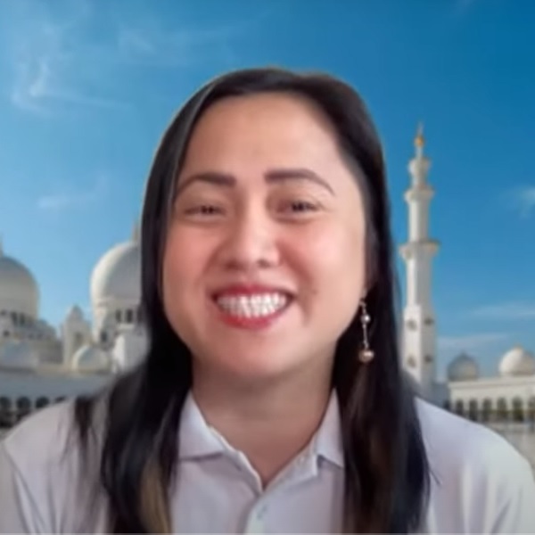 Jerlyn Gomez - OFW Stewardess from Abu Dhabi